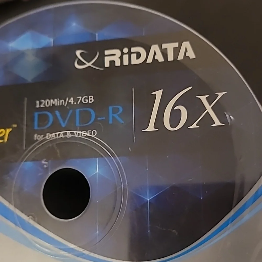 100 DVD data en video 8-16X 120min. 4.7 GB.
